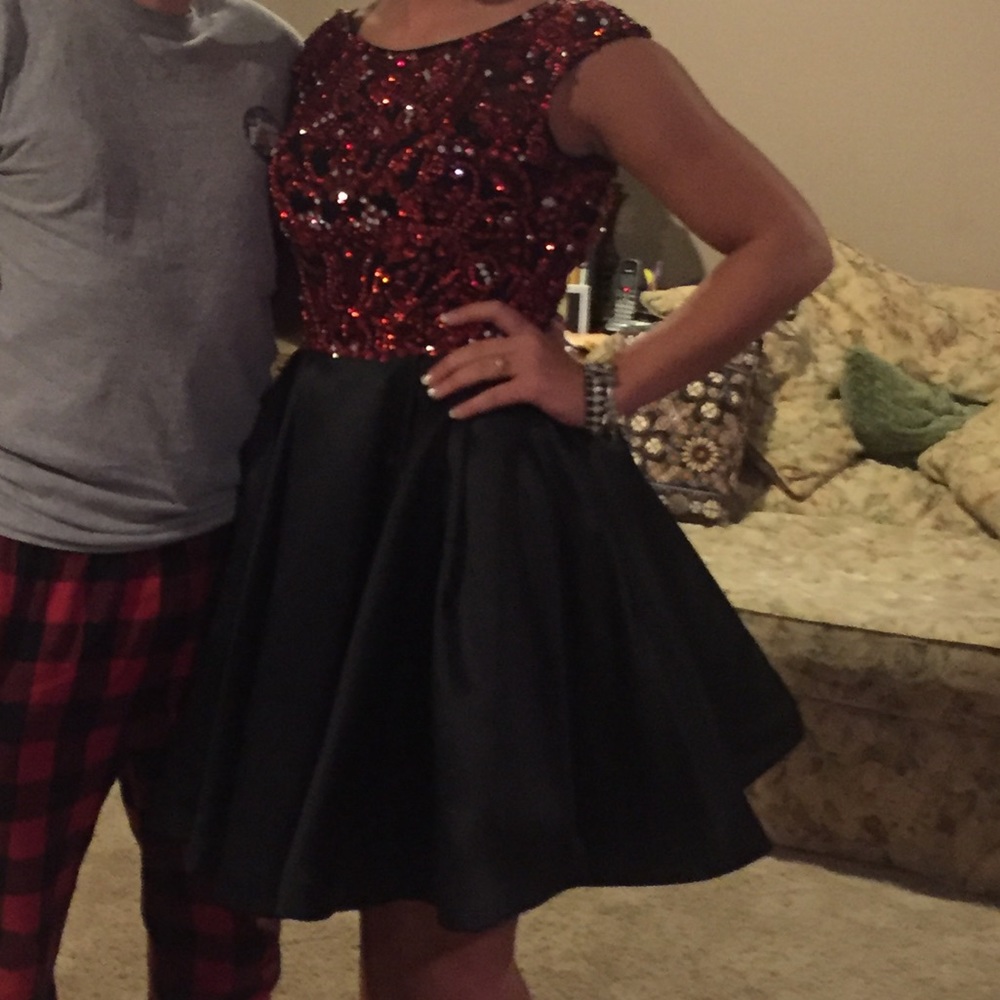 Short Sherrie hill dress